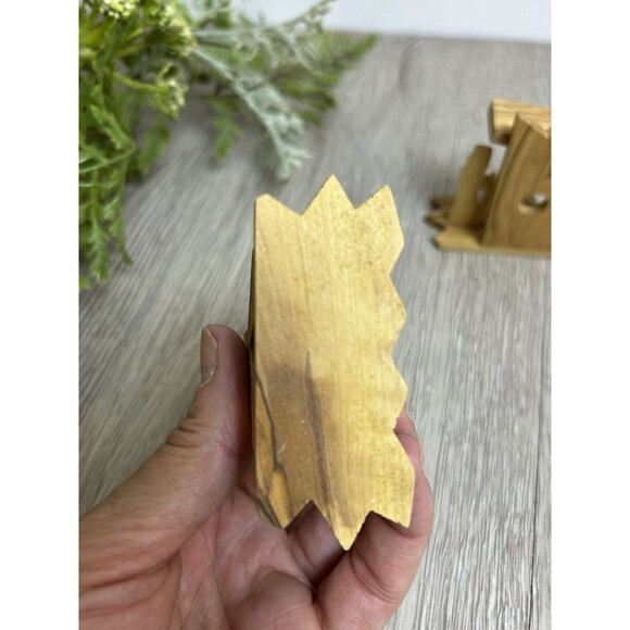 Set Of 3 Wooden Hand Carved Bethlehem Holy Land Christmas Figurines Ornaments - Picture 6 of 8